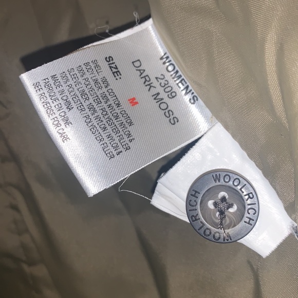 Like New Woolrich moss green courderoy zip jacket - Picture 3 of 4